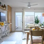 別荘 La Islena House - Near The Beach, Air-con, Fast Wifi And Sat Tv By Lanzarote