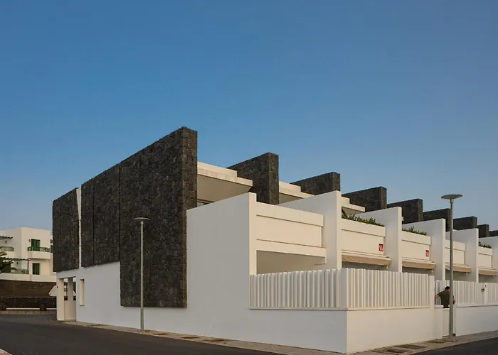 La Islena House - Near The Beach, Air-con, Fast Wifi And Sat Tv By Lanzarote 펜션 플라야블랑카