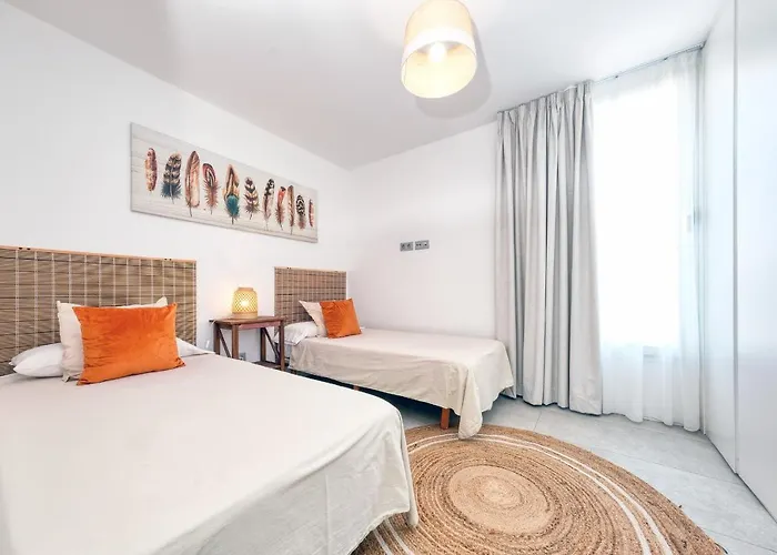 Feriehus La Islena House - Near The Beach, Air-con, Fast Wifi And Sat Tv By Lanzarote *